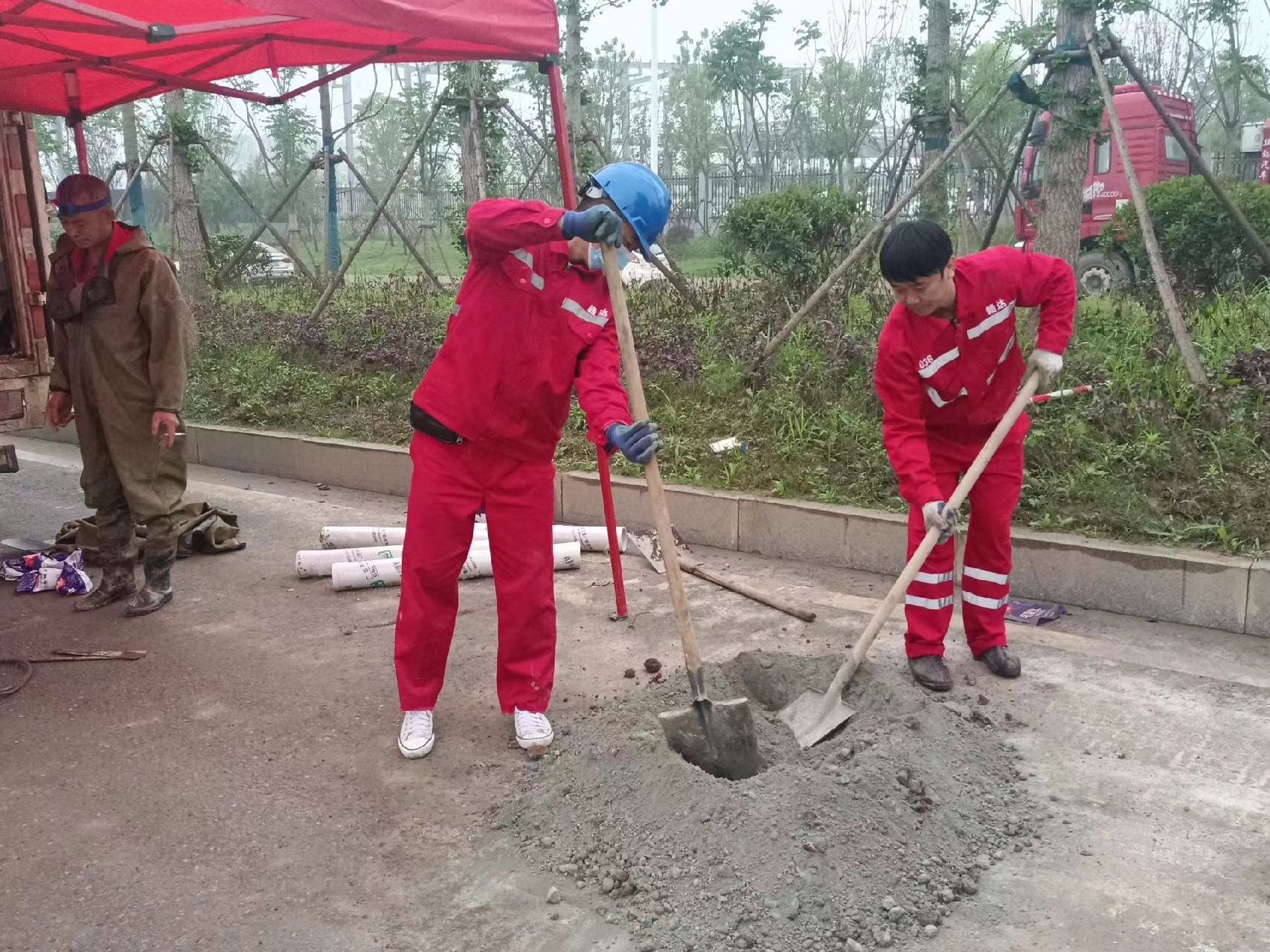 东安管道疏通哪家好】及时进行市政管道清淤